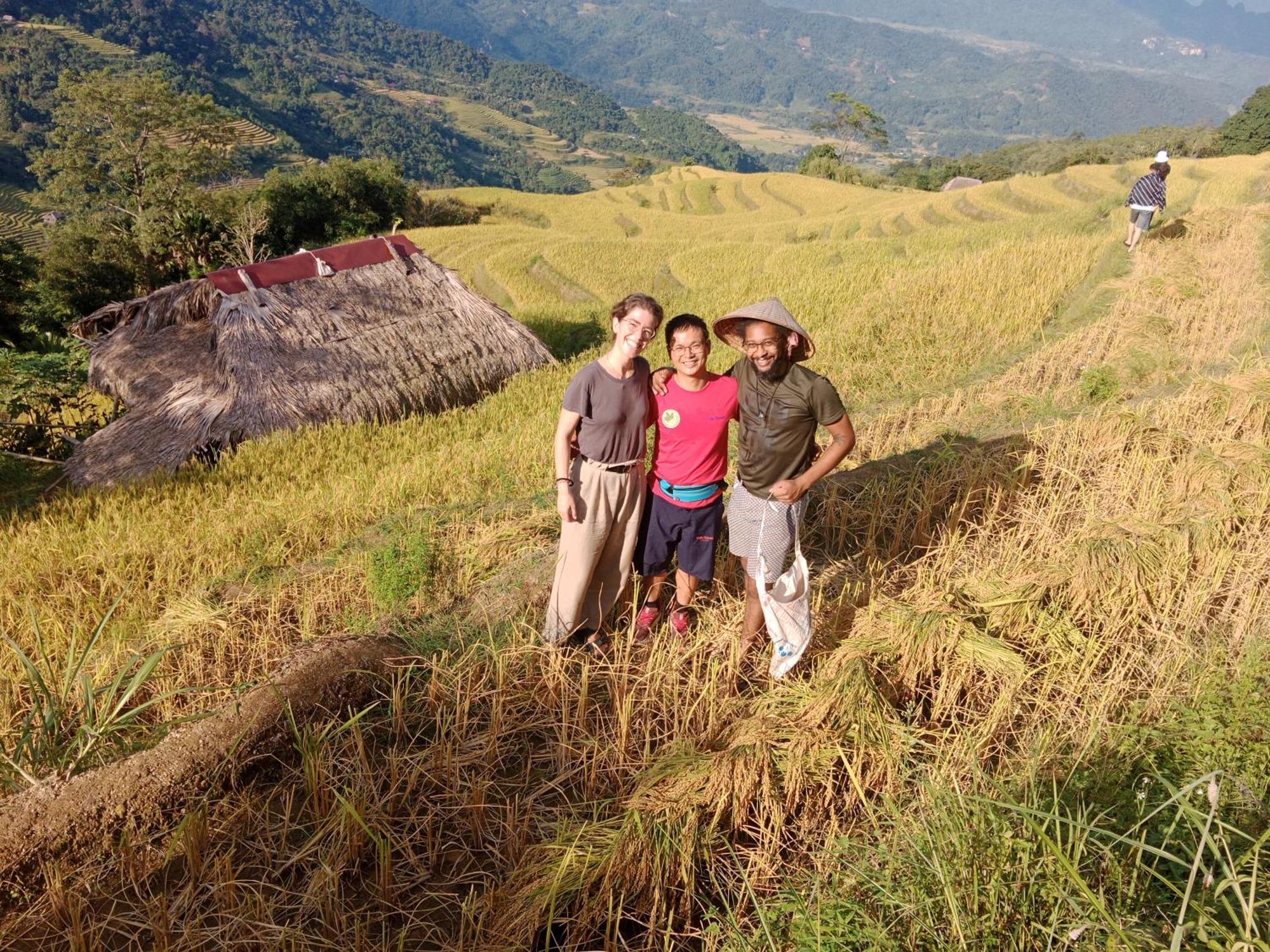 Hotel Ha Giang Yolo House And Loop Tours Exterior foto